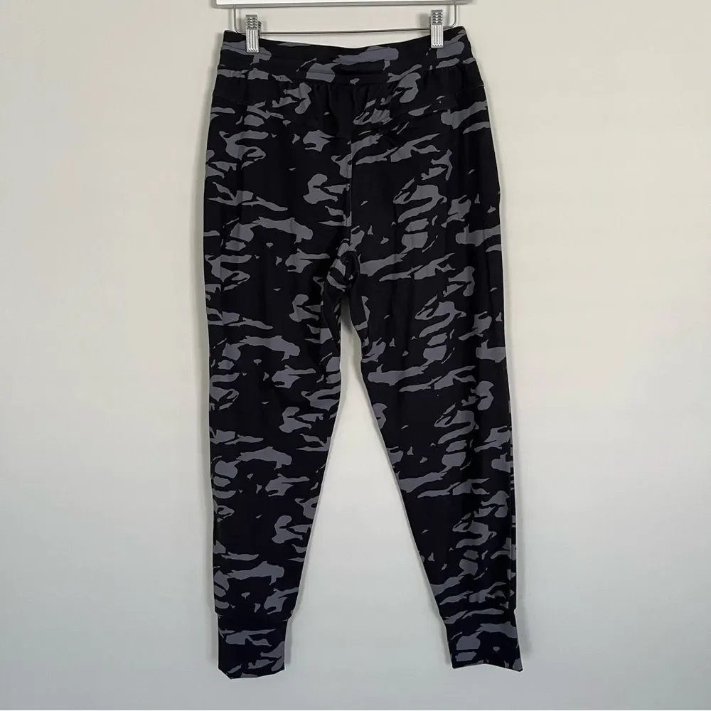 NWT Monrow Camo Joggers in Black/Grey, Size S